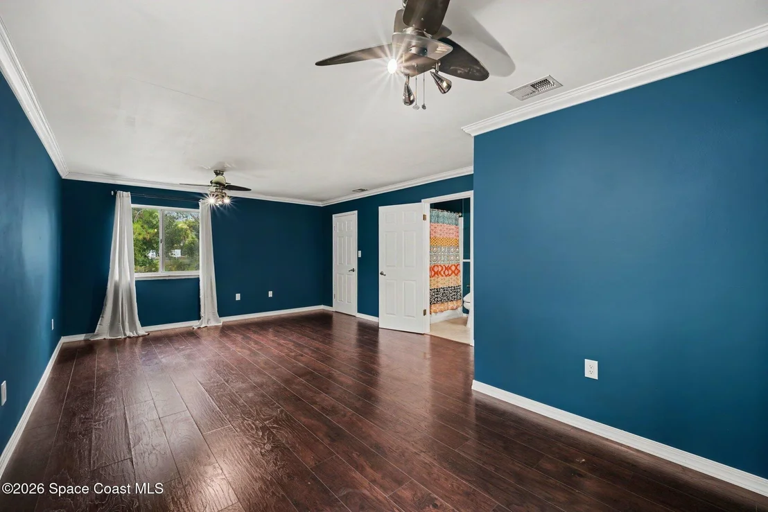 Photo of 2550 Corey Avenue