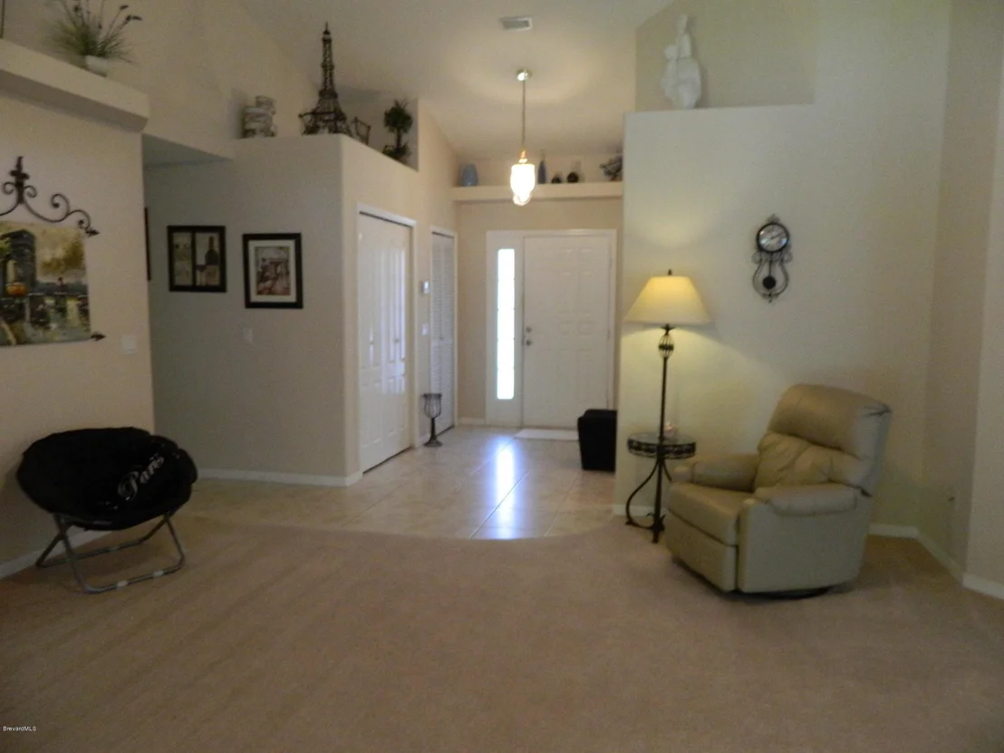 Photo of 6348 Leonard Avenue