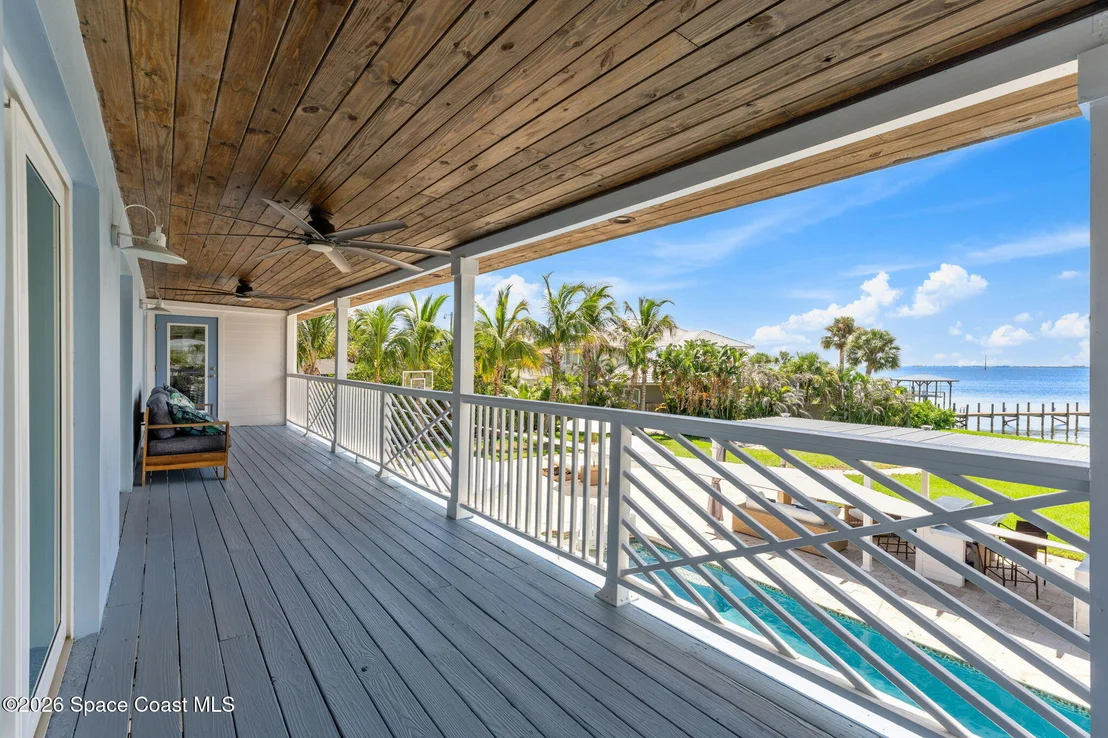 Photo of 417 Riverview Lane