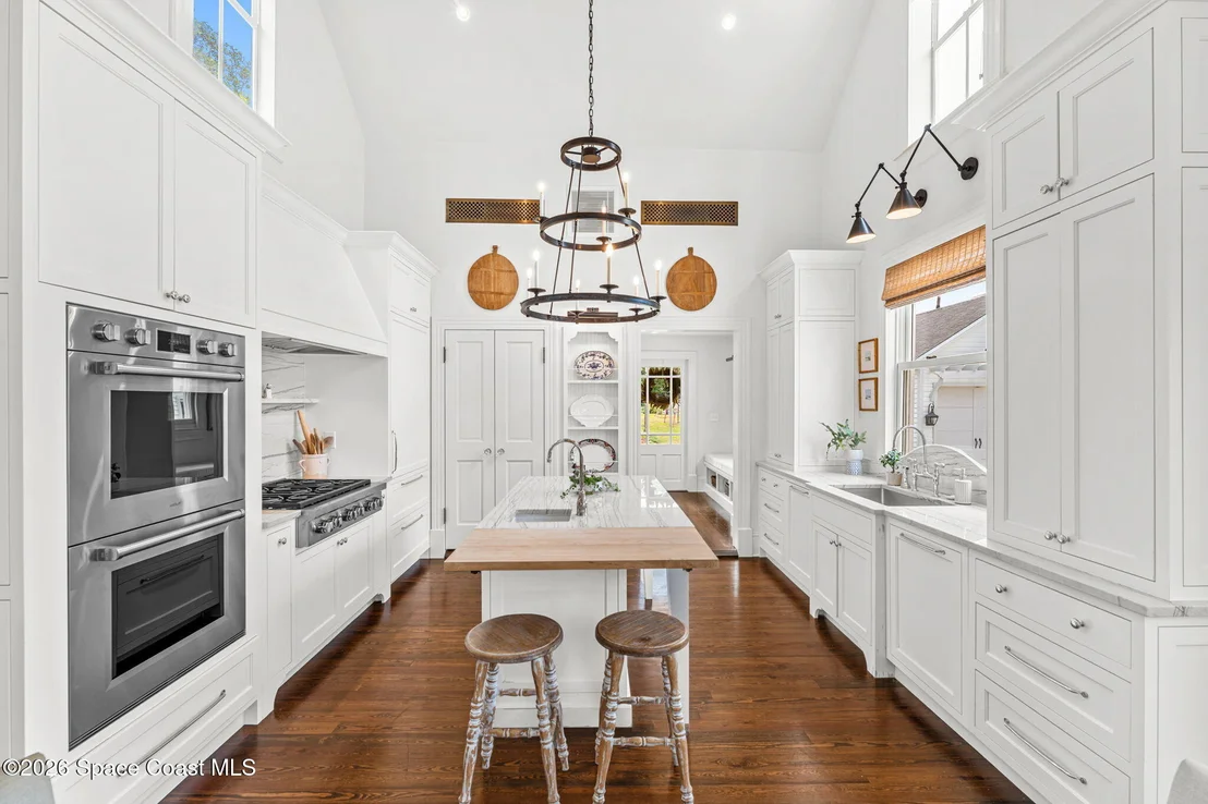 Photo of 1489 Rockledge Drive