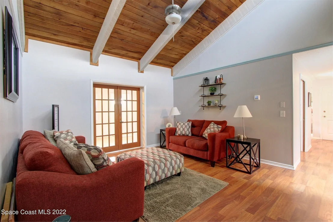 Photo of 130 Woodside Drive