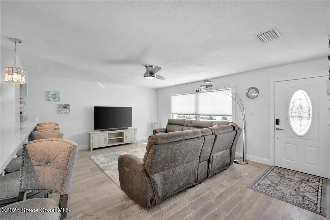 Photo of 4280 Mac Tavish Street