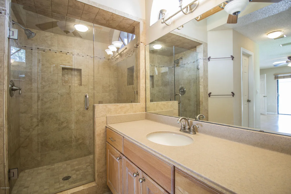 Photo of 2483 NOBILITY Avenue