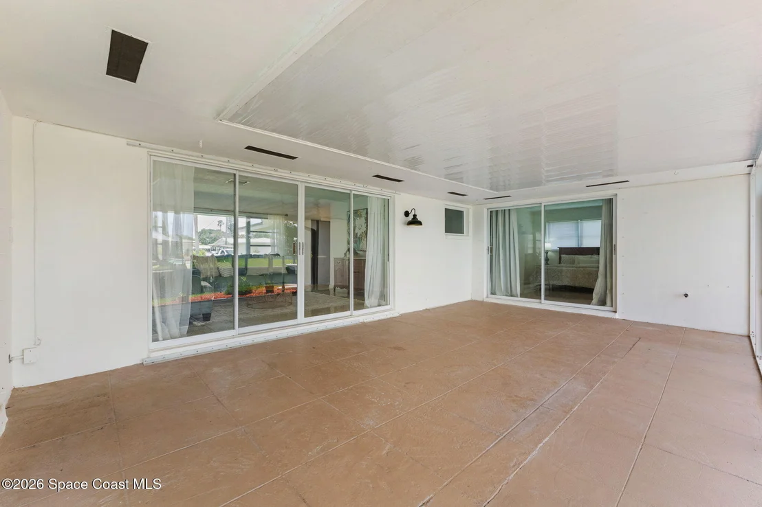 Photo of 462 Sandpiper Drive