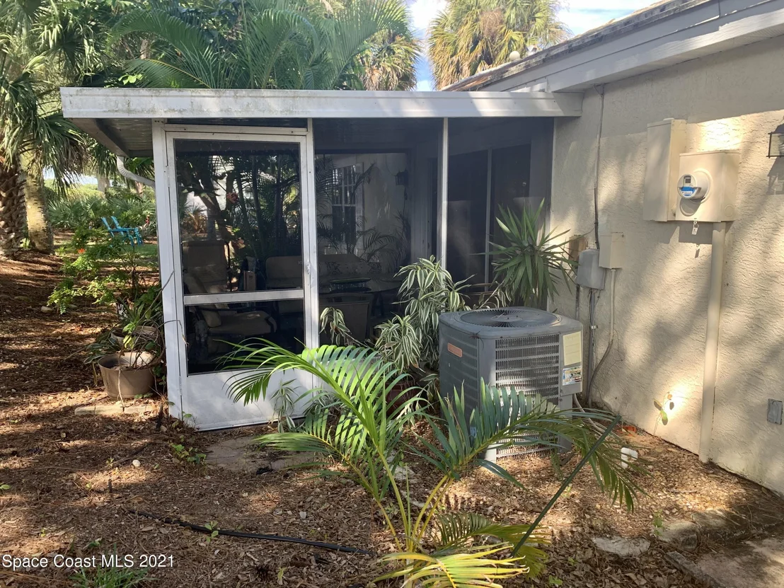 Photo of 805 Dewberry Terrace NE