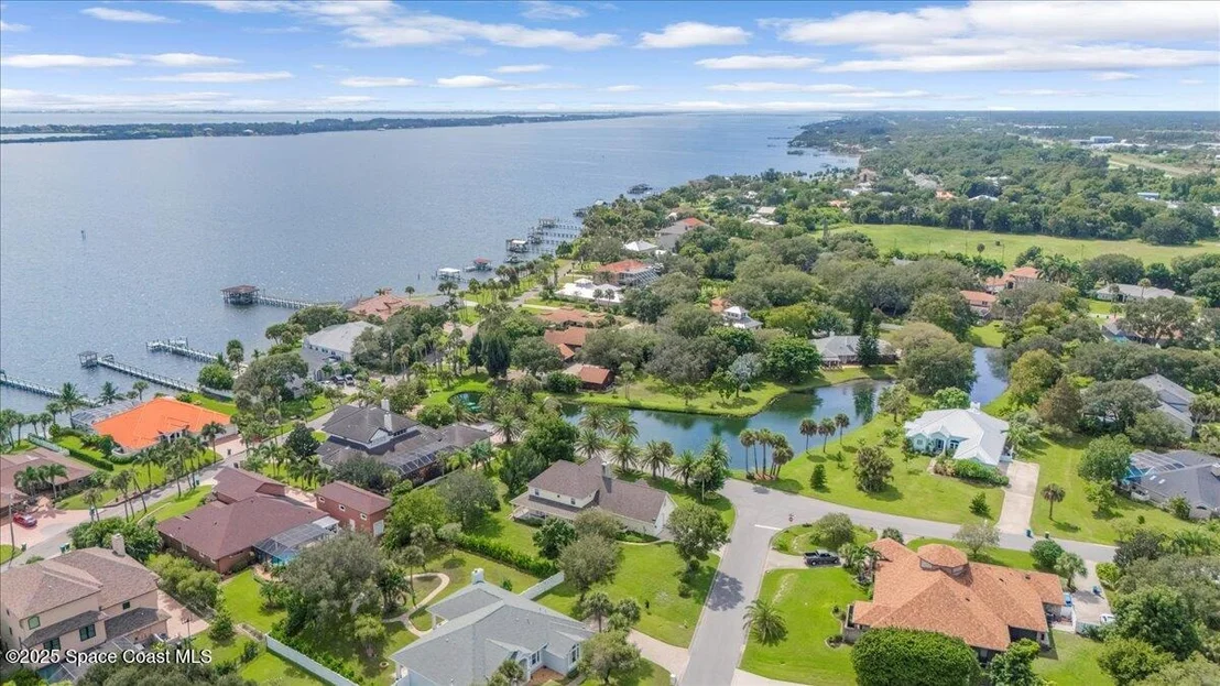 Photo of 110 River Woods Drive