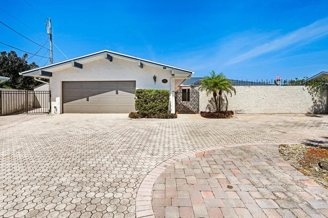 Photo of 66 Danube River Drive