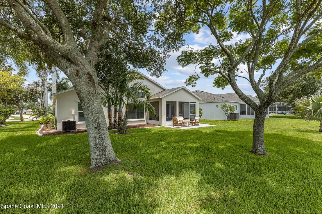 Photo of 530 Wickham Lakes Drive