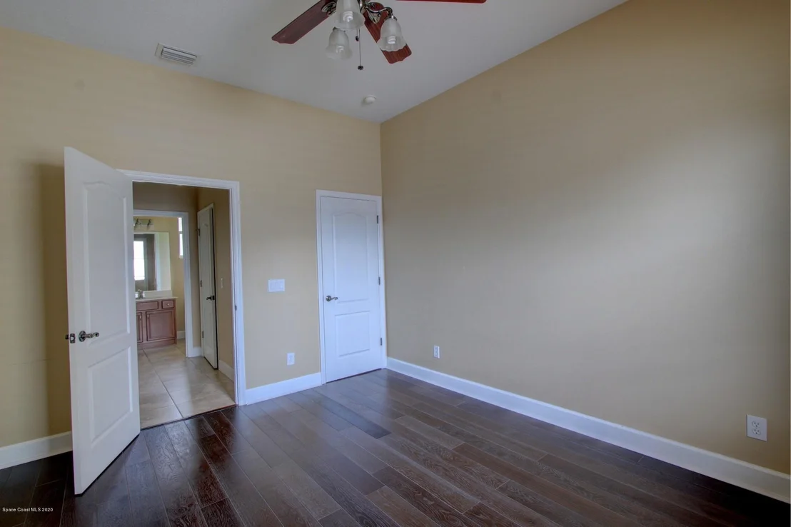 Photo of 1146 Stockbridge Way