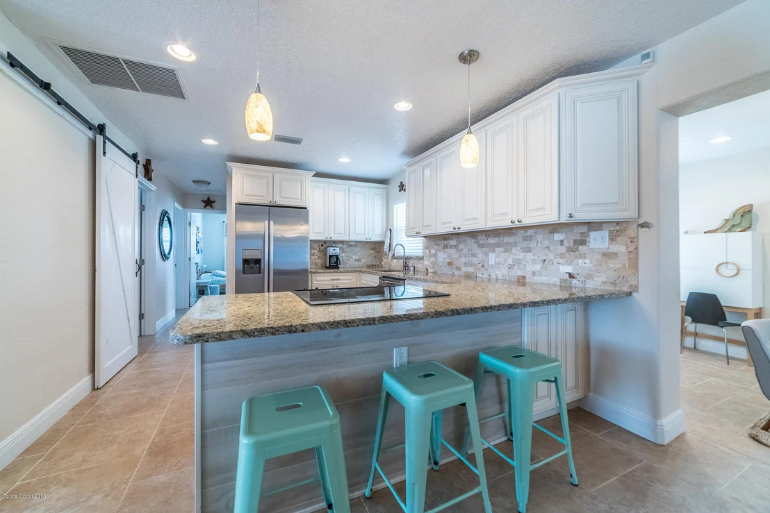 Photo of 280 Albatross Drive