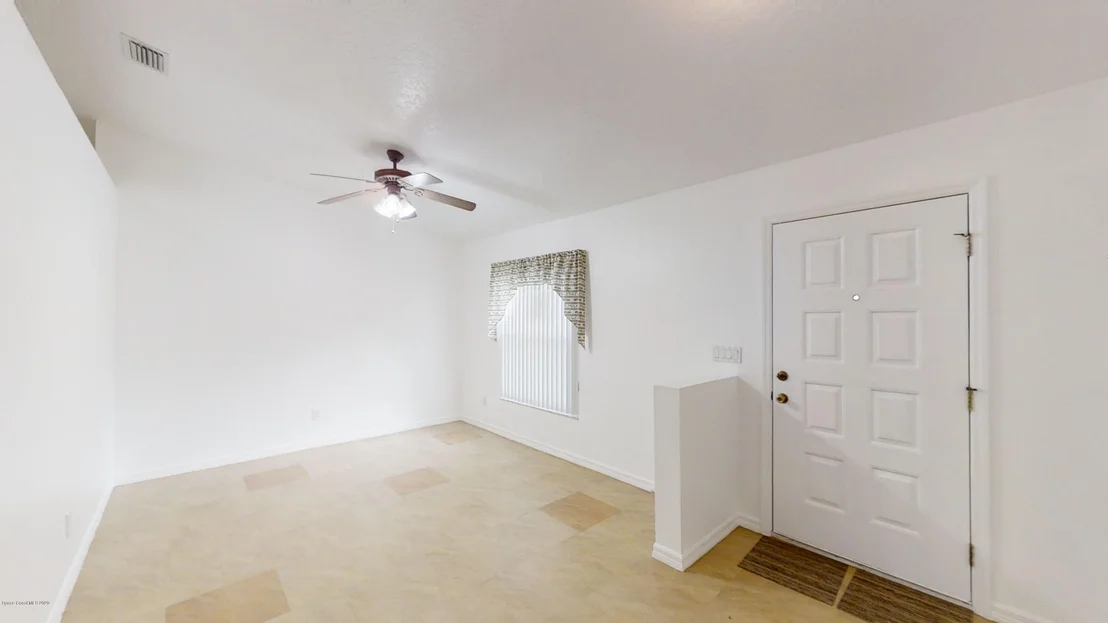 Photo of 6800 Cecil Road