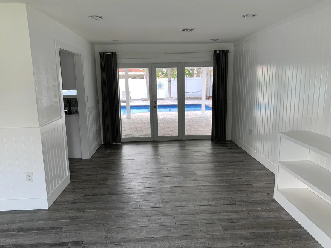 Photo of 4822 Fairview Drive