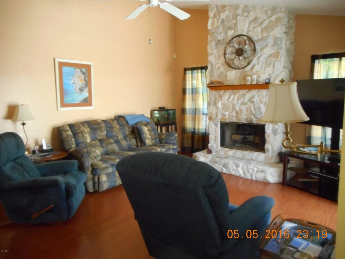 Photo of 943 Osprey Lane