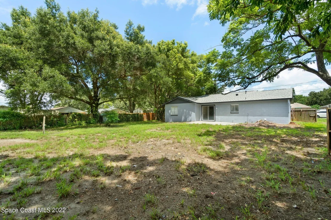 Photo of 104 11th Avenue