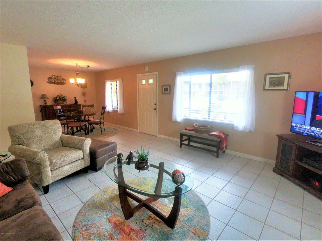 Photo of Unit 101 at 3213 N Murrell Road