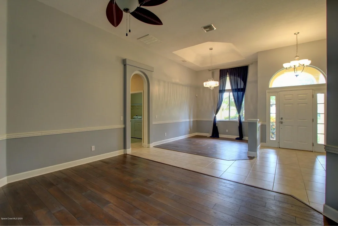 Photo of 1146 Stockbridge Way