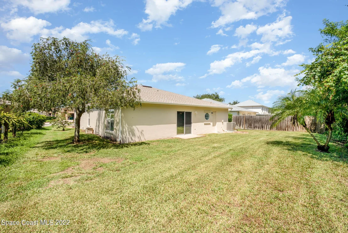 Photo of 1736 Vista Lake Circle