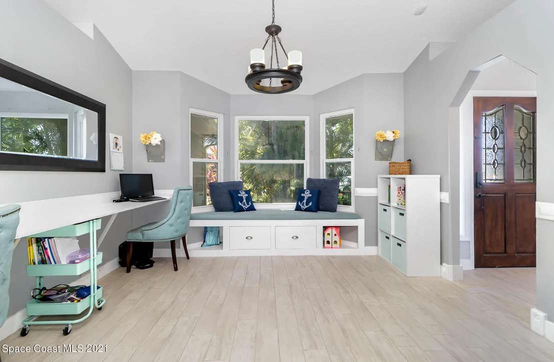 Photo of 548 Sawgrass Circle