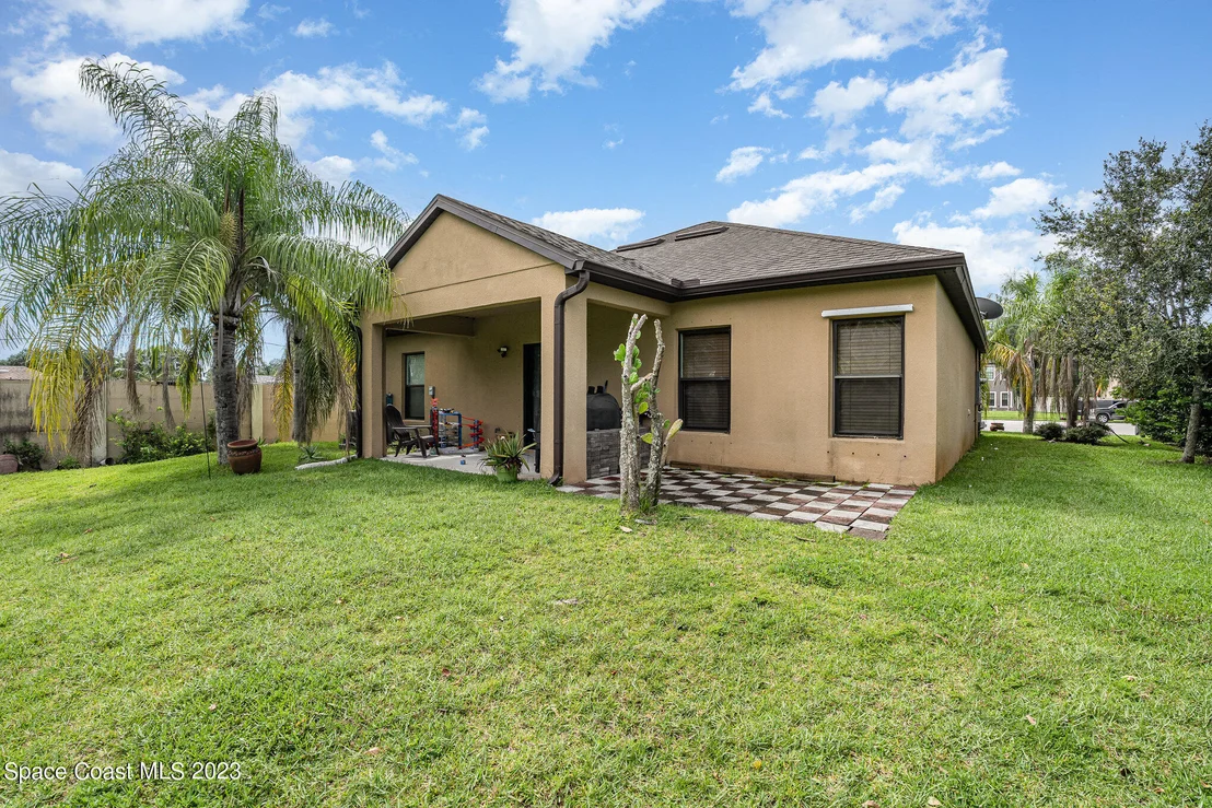 Photo of 1400 Scout Drive