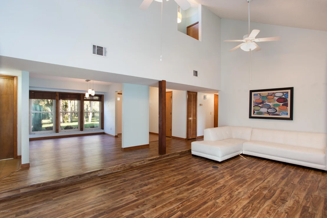 Photo of 2055 Eva Lane