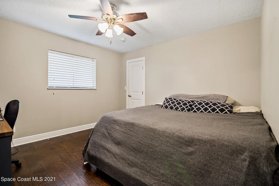 Photo of 380 Mosswood Boulevard