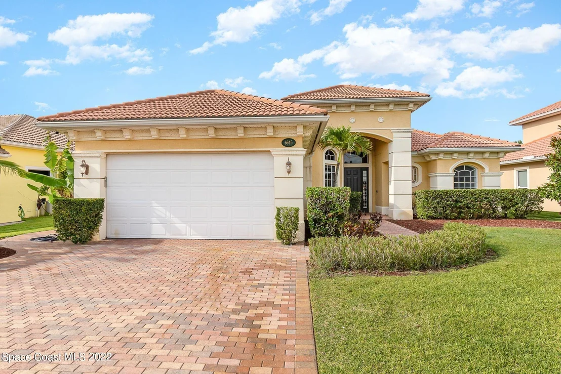 Photo of 6545 Arroyo Drive