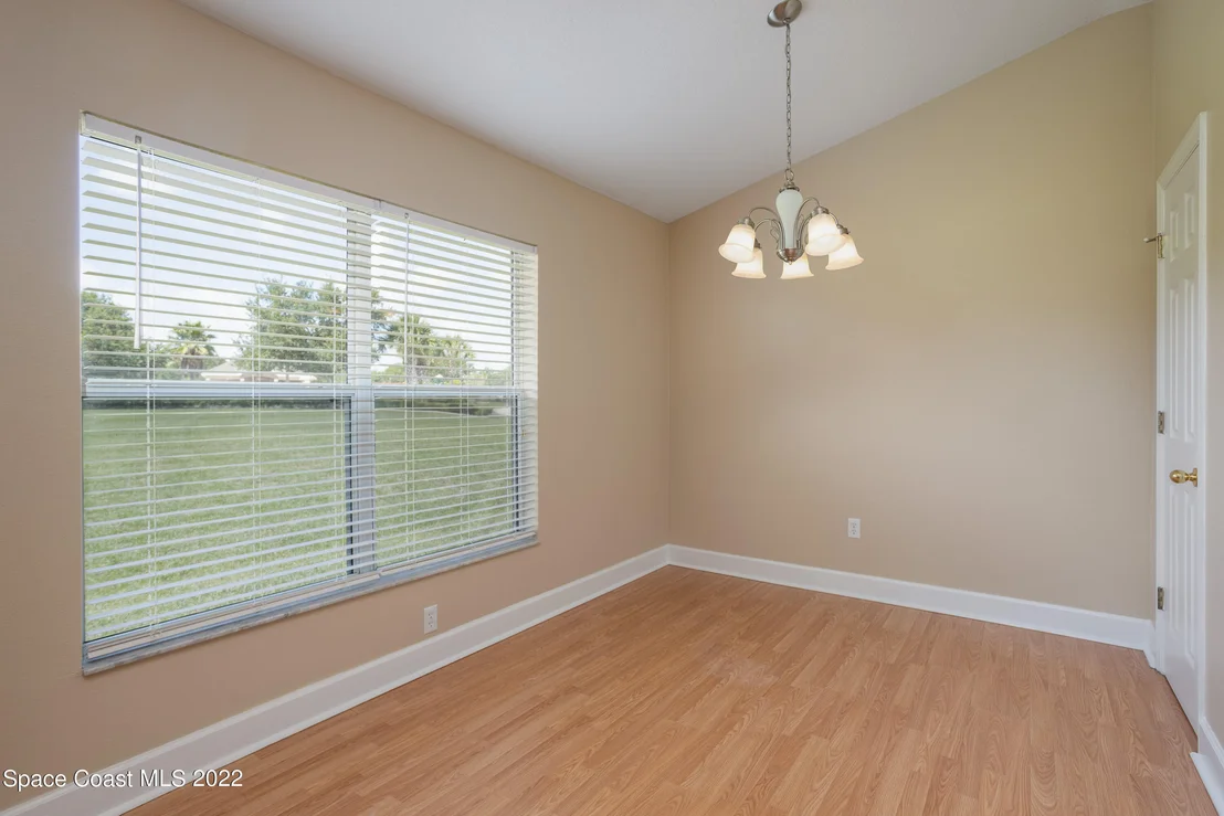 Photo of 2400 Bridgeport Circle