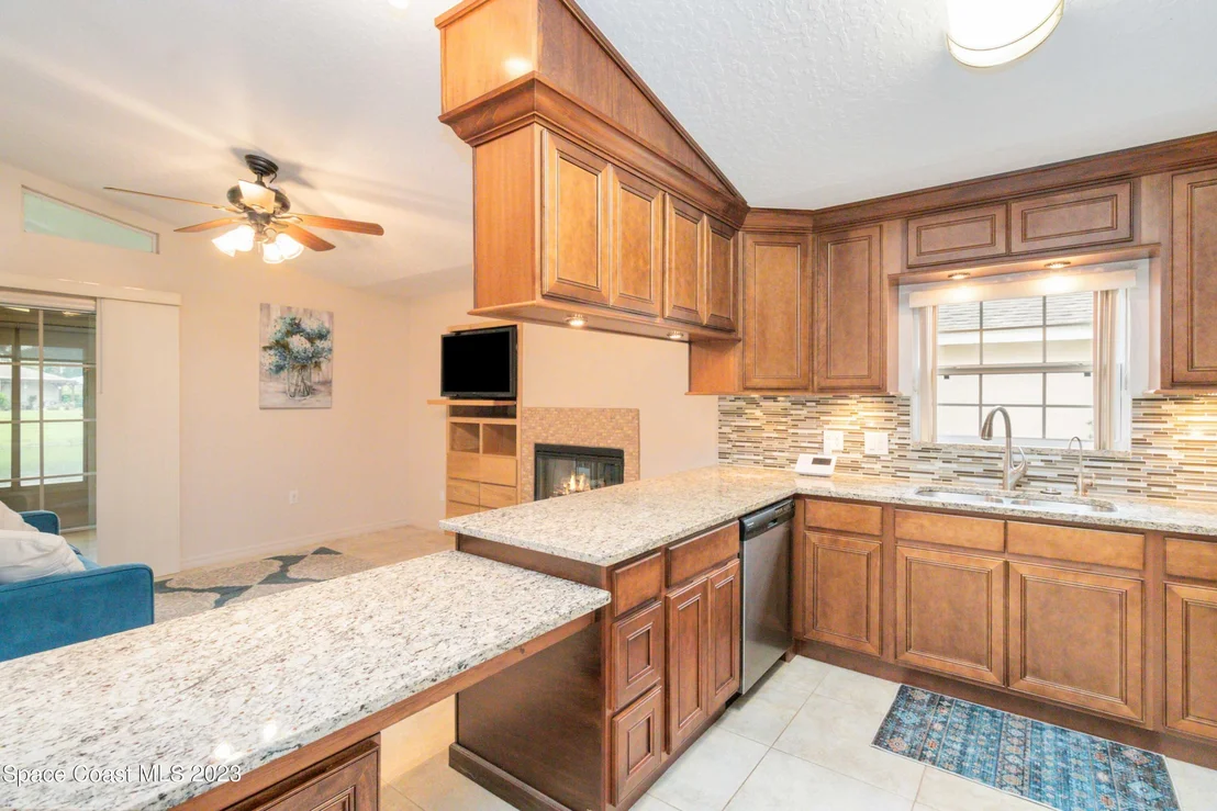 Photo of 2476 Coral Ridge Circle