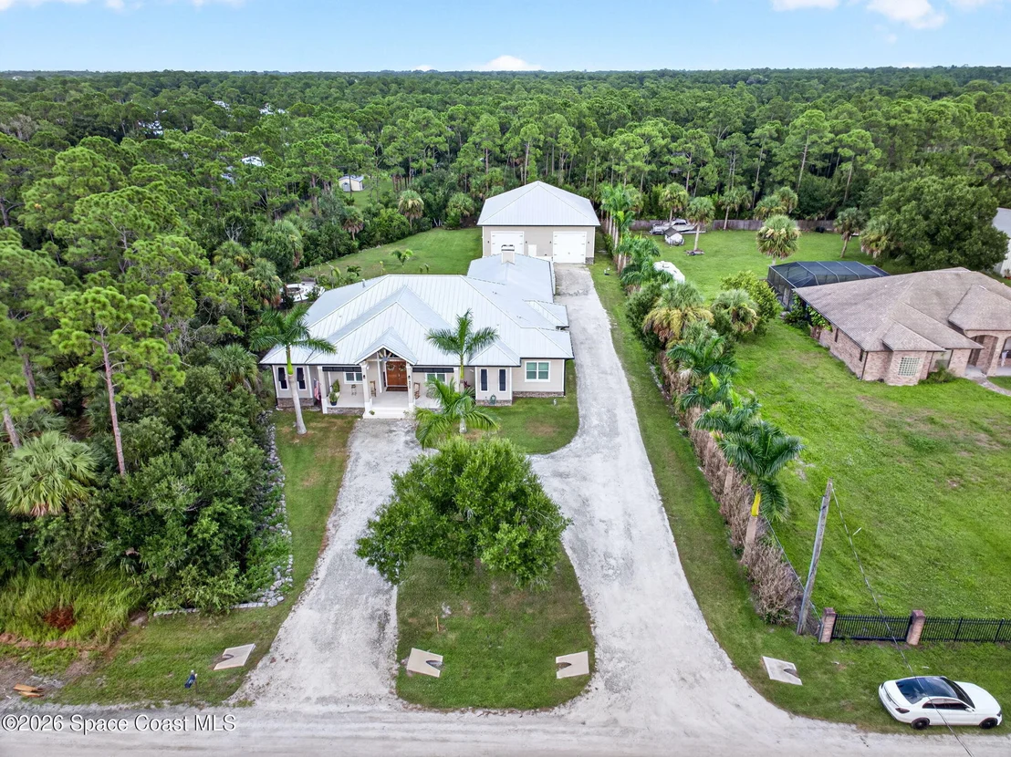 Photo of 3865 Reynolds Road
