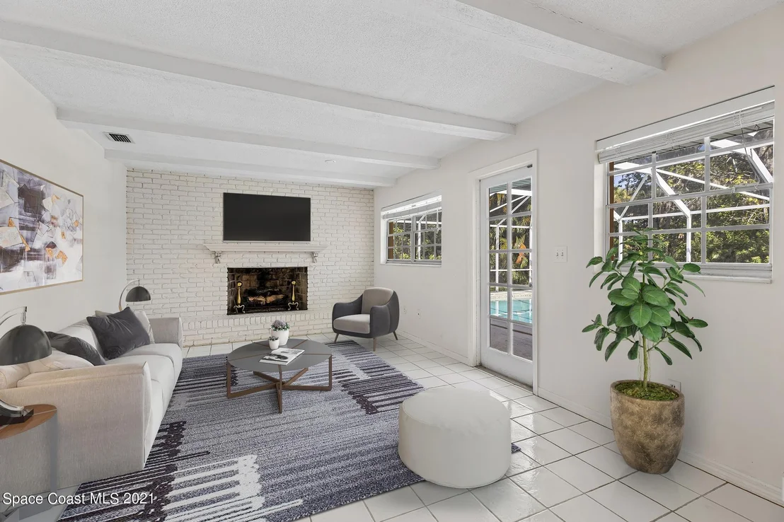 Photo of 110 Oakledge Drive