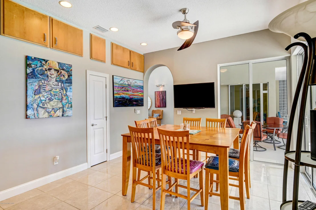 Photo of 5640 Willoughby Drive