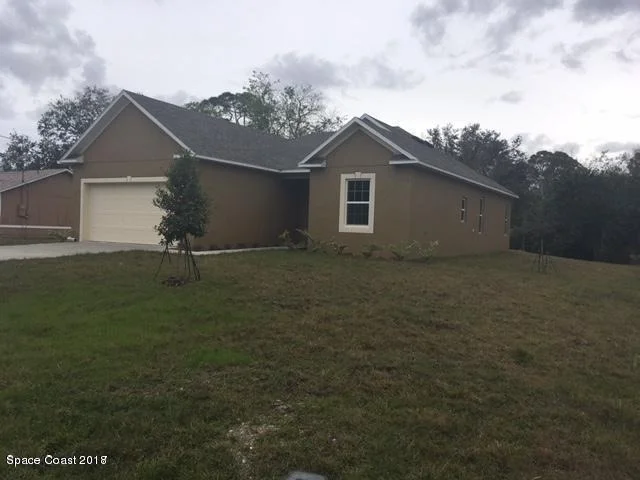 Photo of 5215 Andover Street