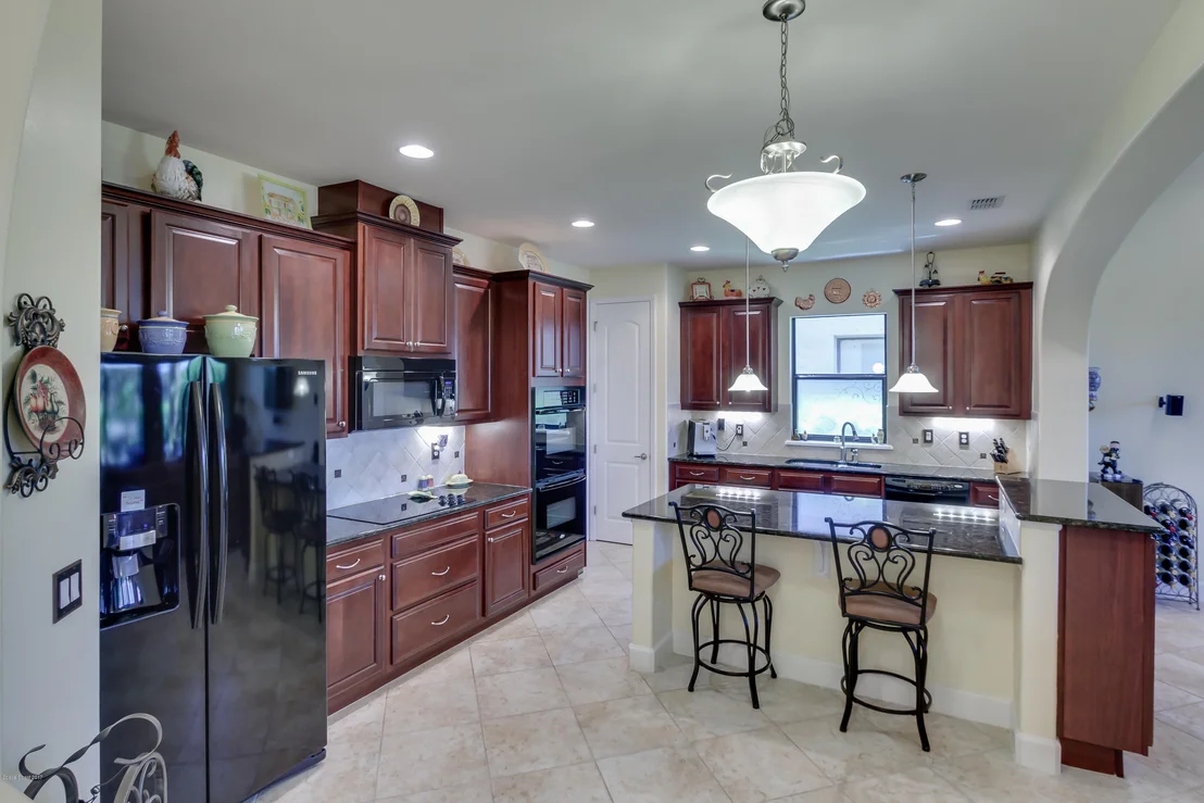 Photo of 658 Monterey Drive