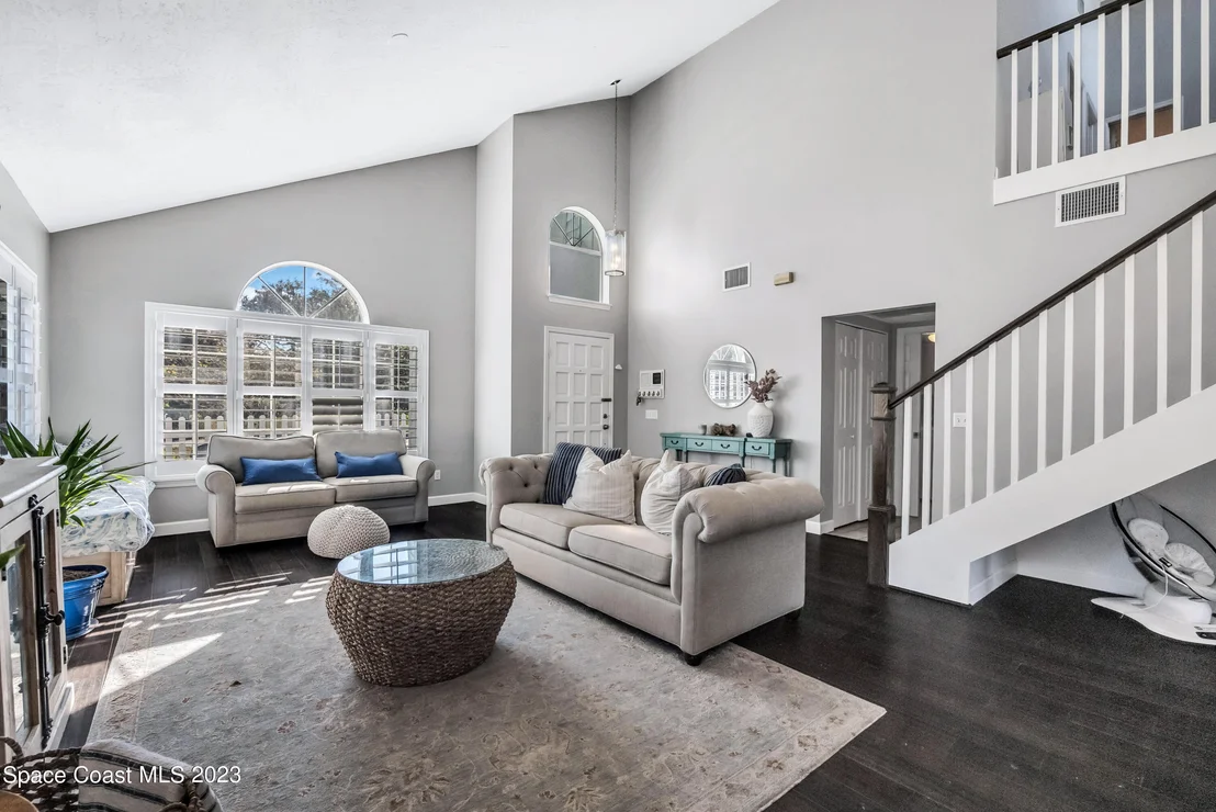 Photo of 1010 Citrus Avenue NE