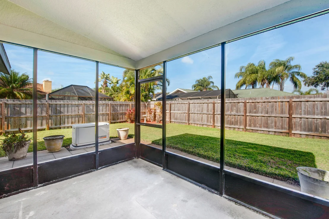 Photo of 1236 Walnut Grove Way