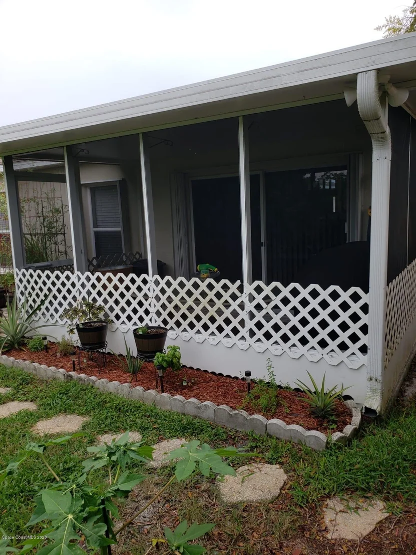 Photo of 2242 N Spring Creek Circle NE