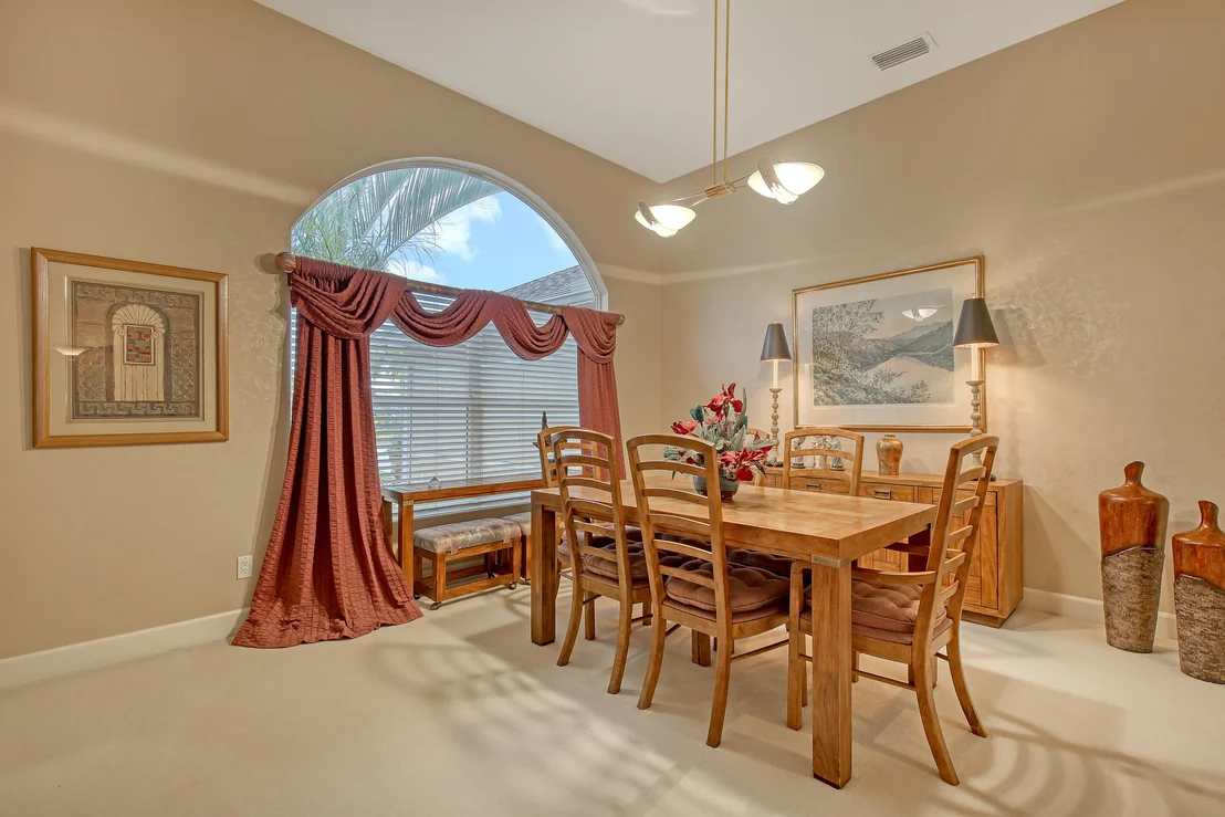 Photo of 703 Peregrine Drive