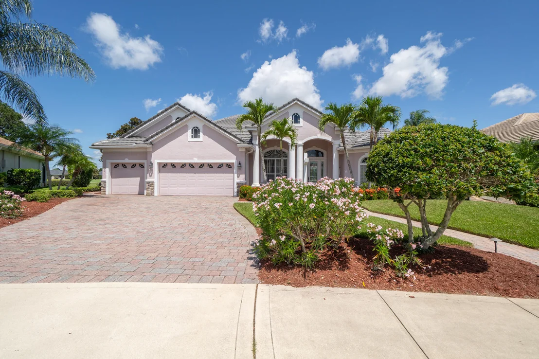 Photo of 4341 Collingtree Drive