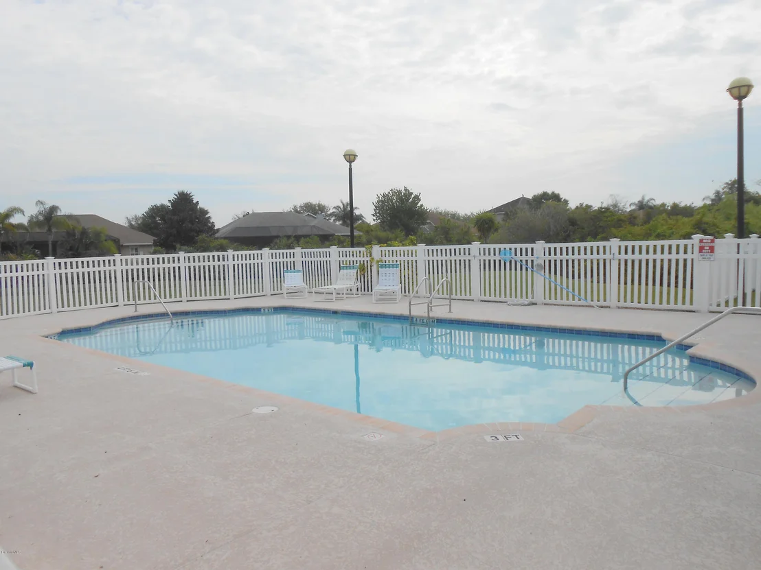 Photo of 4531 Portage Trail