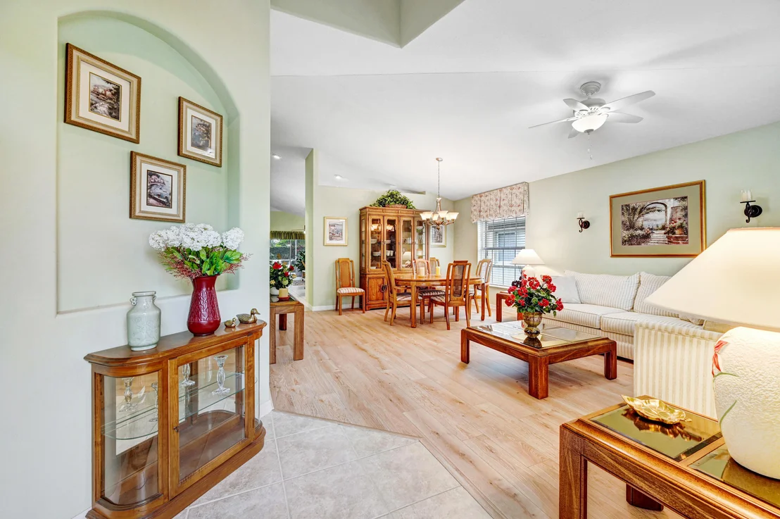 Photo of 7168 Broderick Drive