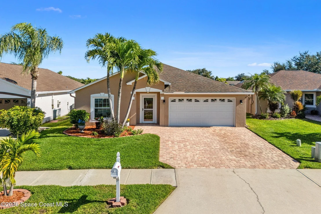 Photo of 580 Wickham Lakes Drive