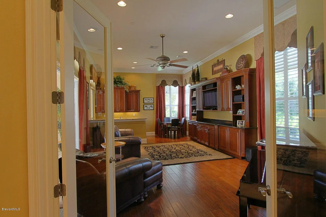 Photo of 4410 Chiming