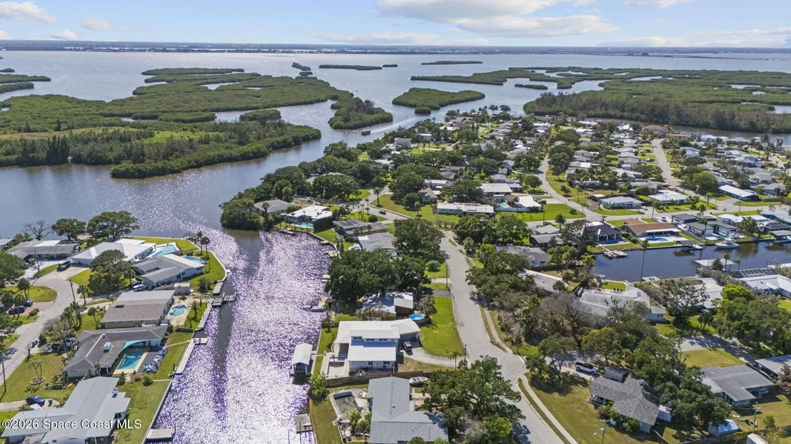 Photo of 514 Cocoa Isles Boulevard