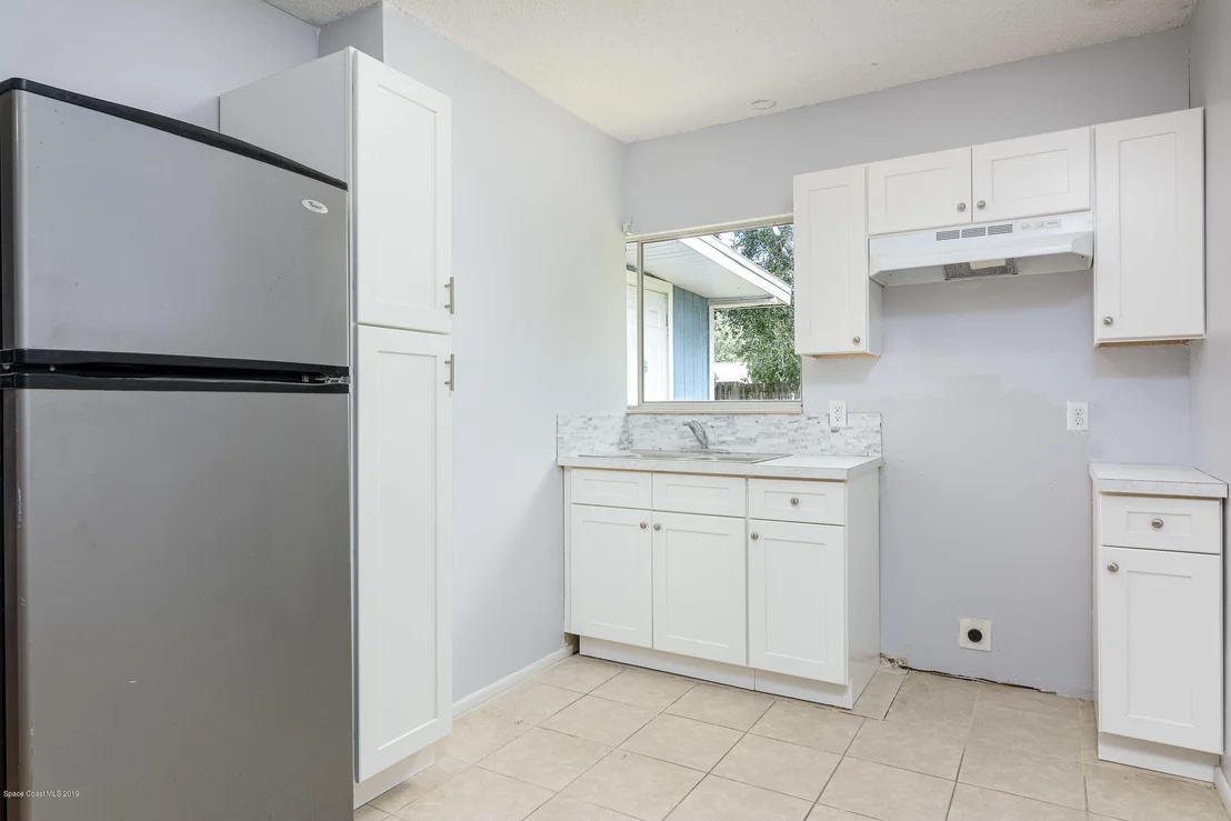 Photo of 1111 Cotton Road NE