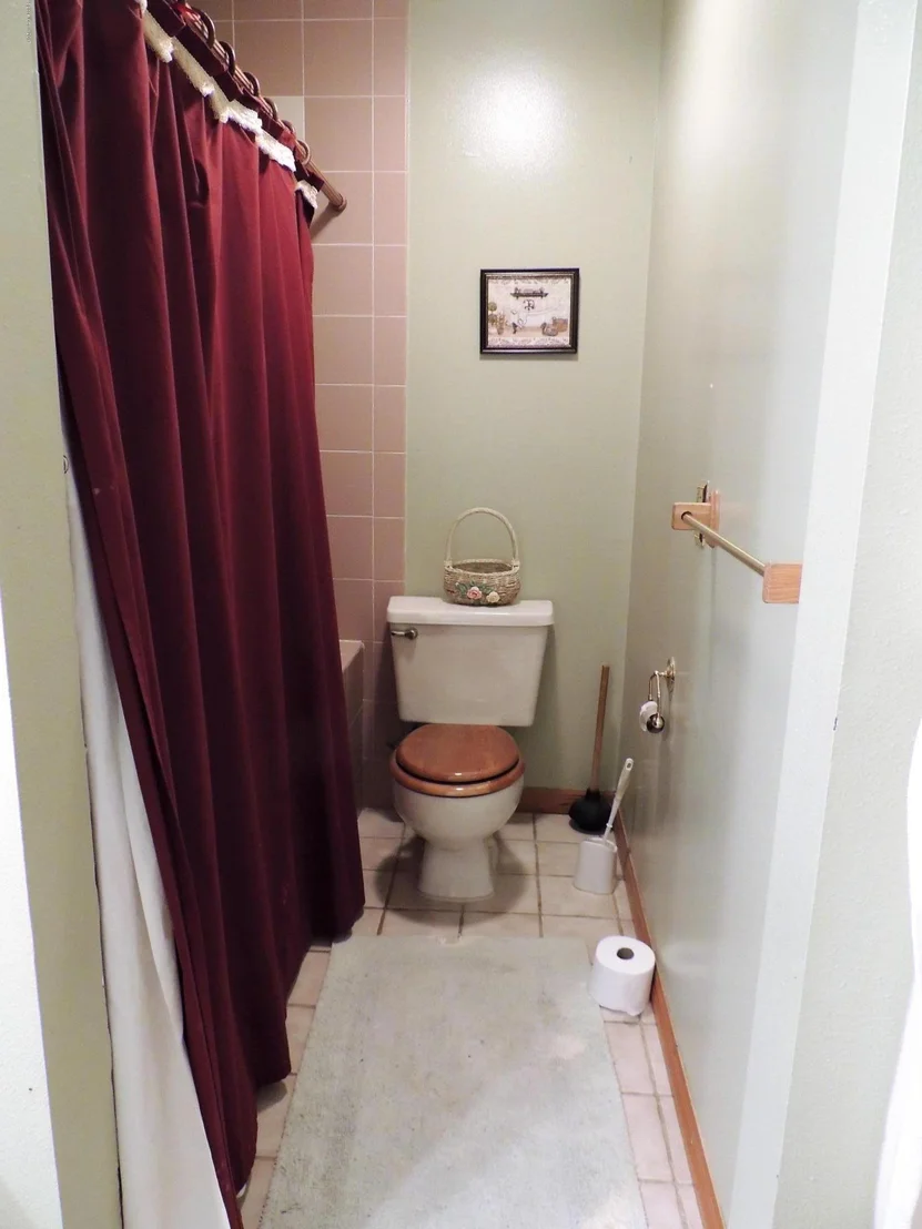 Photo of 3070 Folsom Road