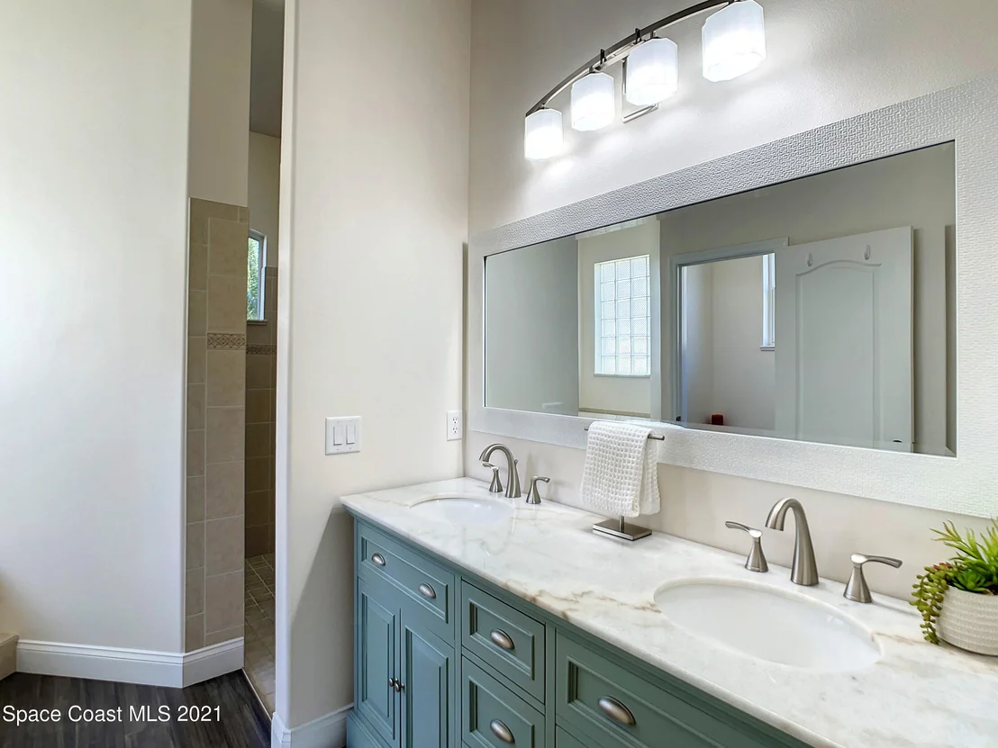 Photo of 3660 NE Gatlin Drive