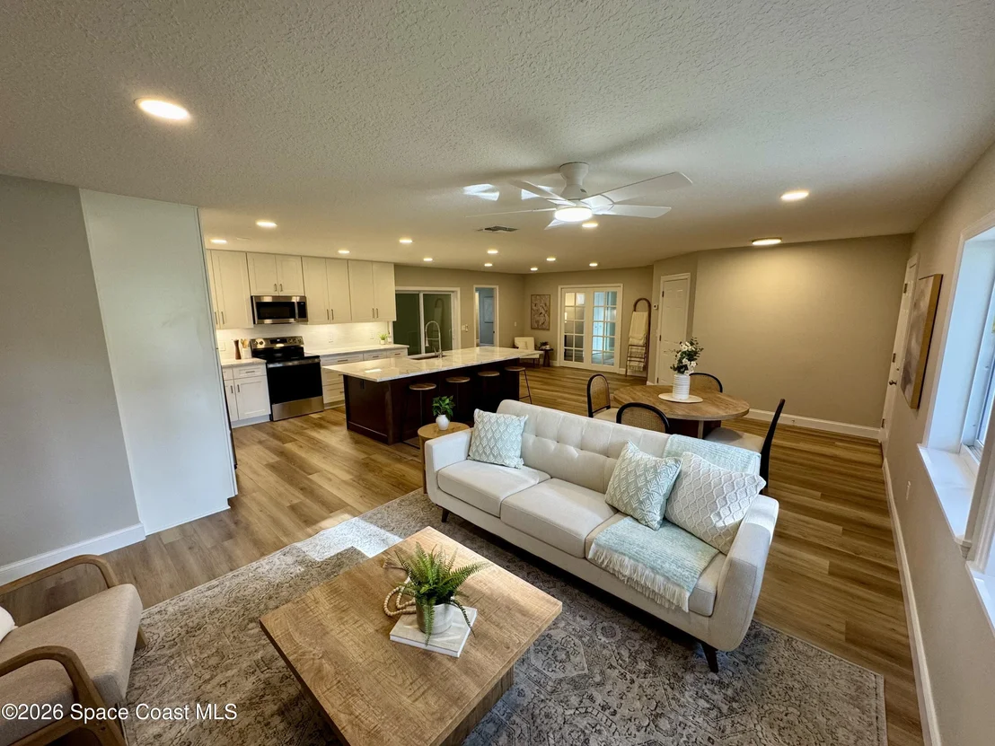 Photo of 1190 Grapefruit Road SE