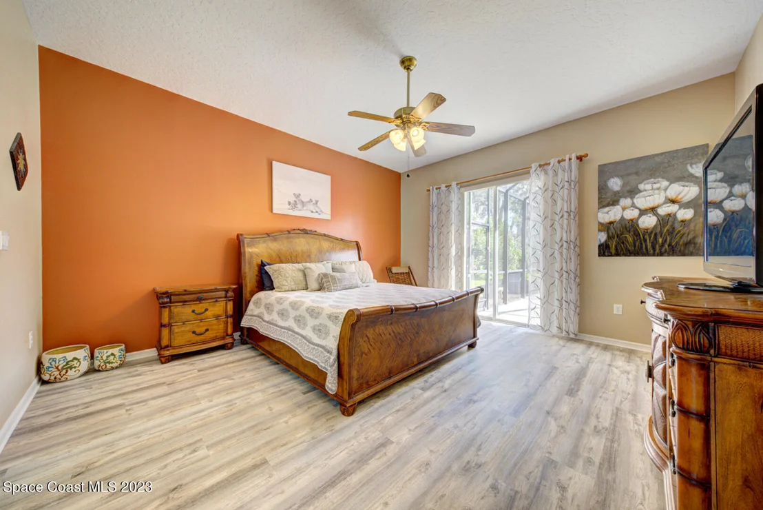 Photo of 1061 Meadowbrook Road NE