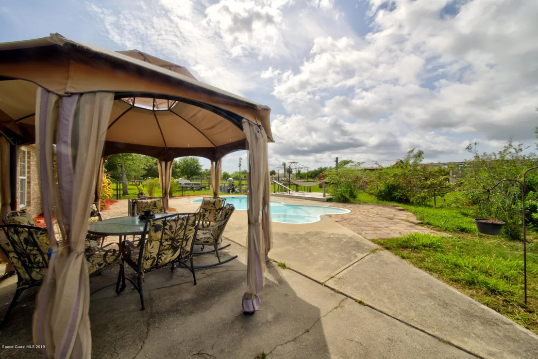 Photo of 3465 Maebert Road