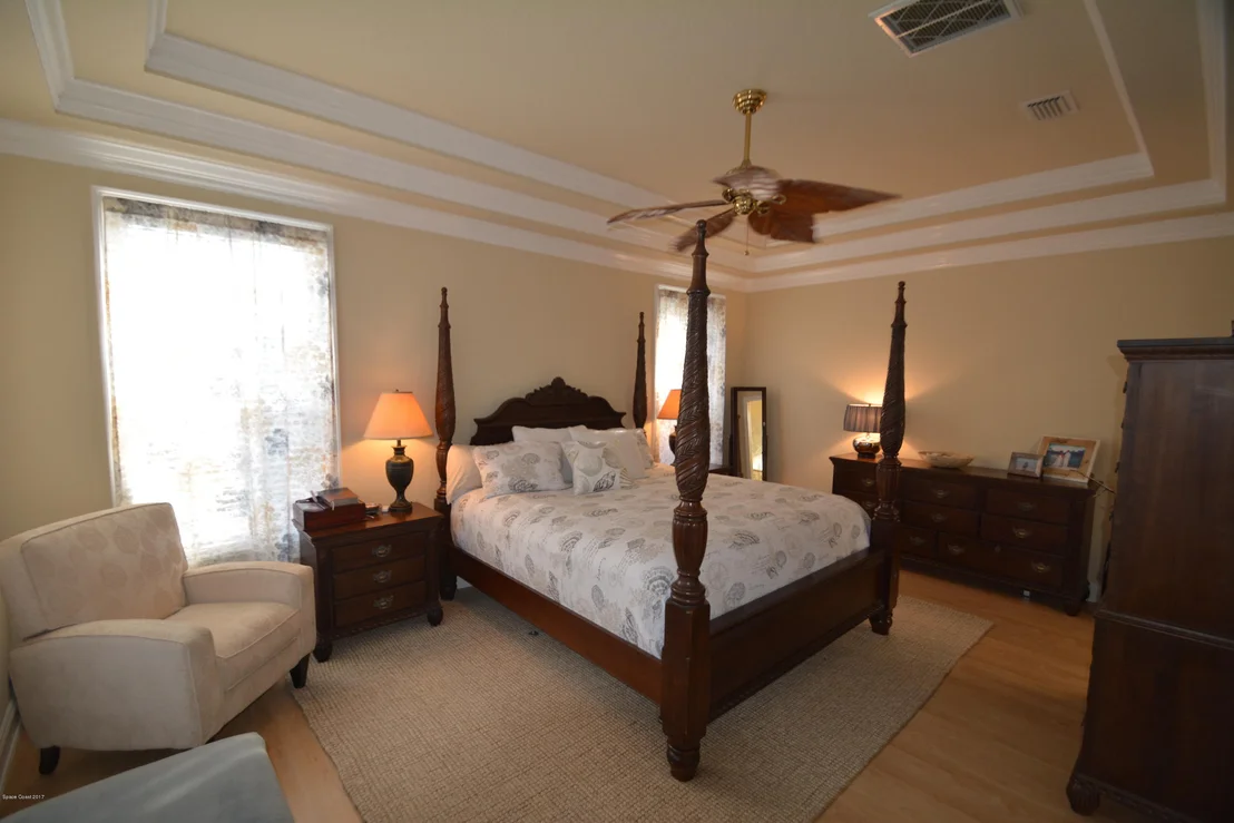 Photo of 2741 Englewood Drive